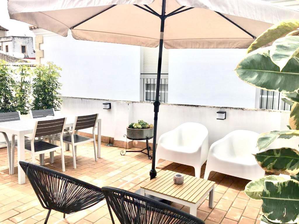 Semiloft Romantico Catedral Con Soleada Azotea Comunitaria Jerez de la Frontera Extérieur photo